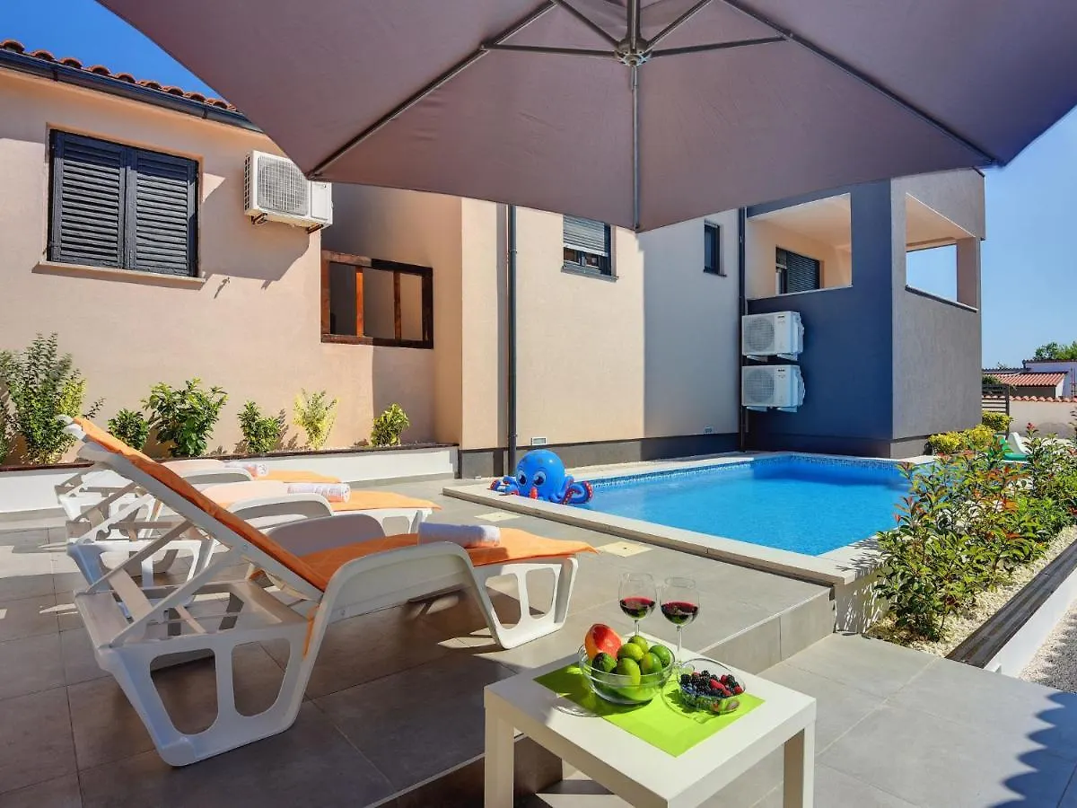 Villa Noemi By Interhome Liznjan Croatia